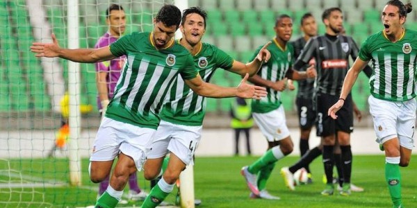 里斯本竞技主场迎战布拉加，卫冕冠军争冠，欧战黑马发力，双方战力悬殊，比赛充满看点。